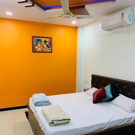 Manjushree Guest House Ujjain Εξωτερικό φωτογραφία